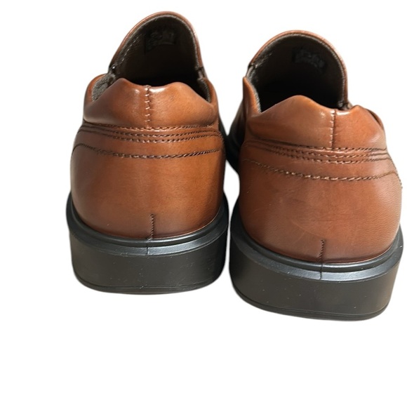 ECCO Helsinki 2,men slip on dressy shoes loafers,sz 6.5 leather!
office,event - Picture 6 of 17